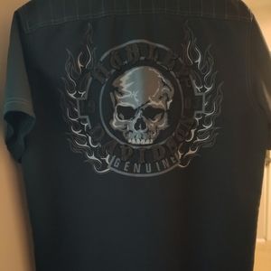 Harley Davidson men's shirt. Size small.
